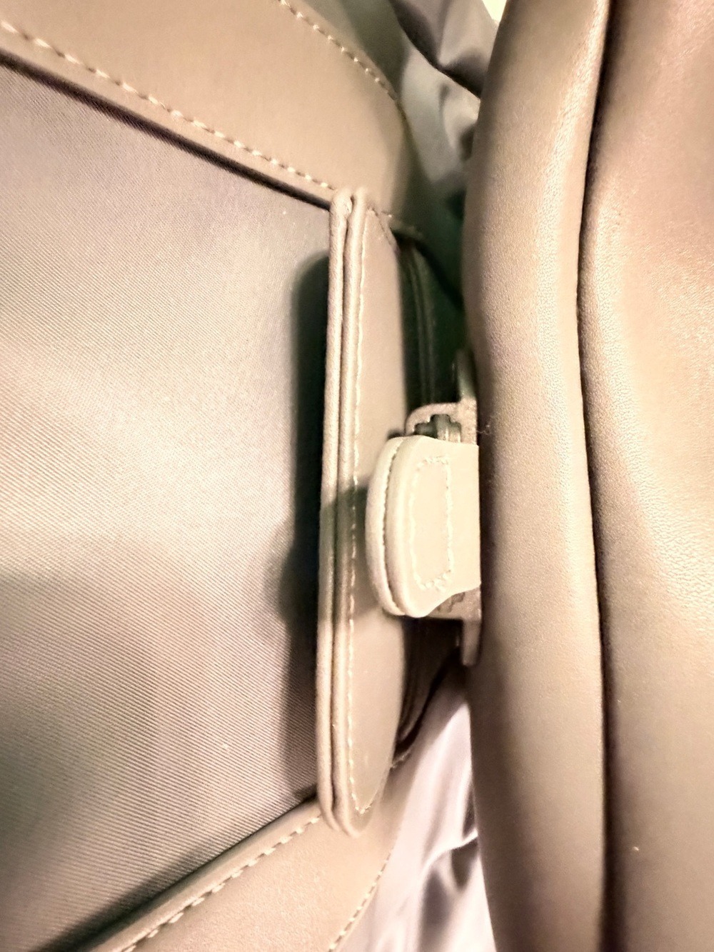 Monos Metro Gray Vegan Leather Travel Laptop Backpack QuickSnap Kit Included - Picture 6 of 16